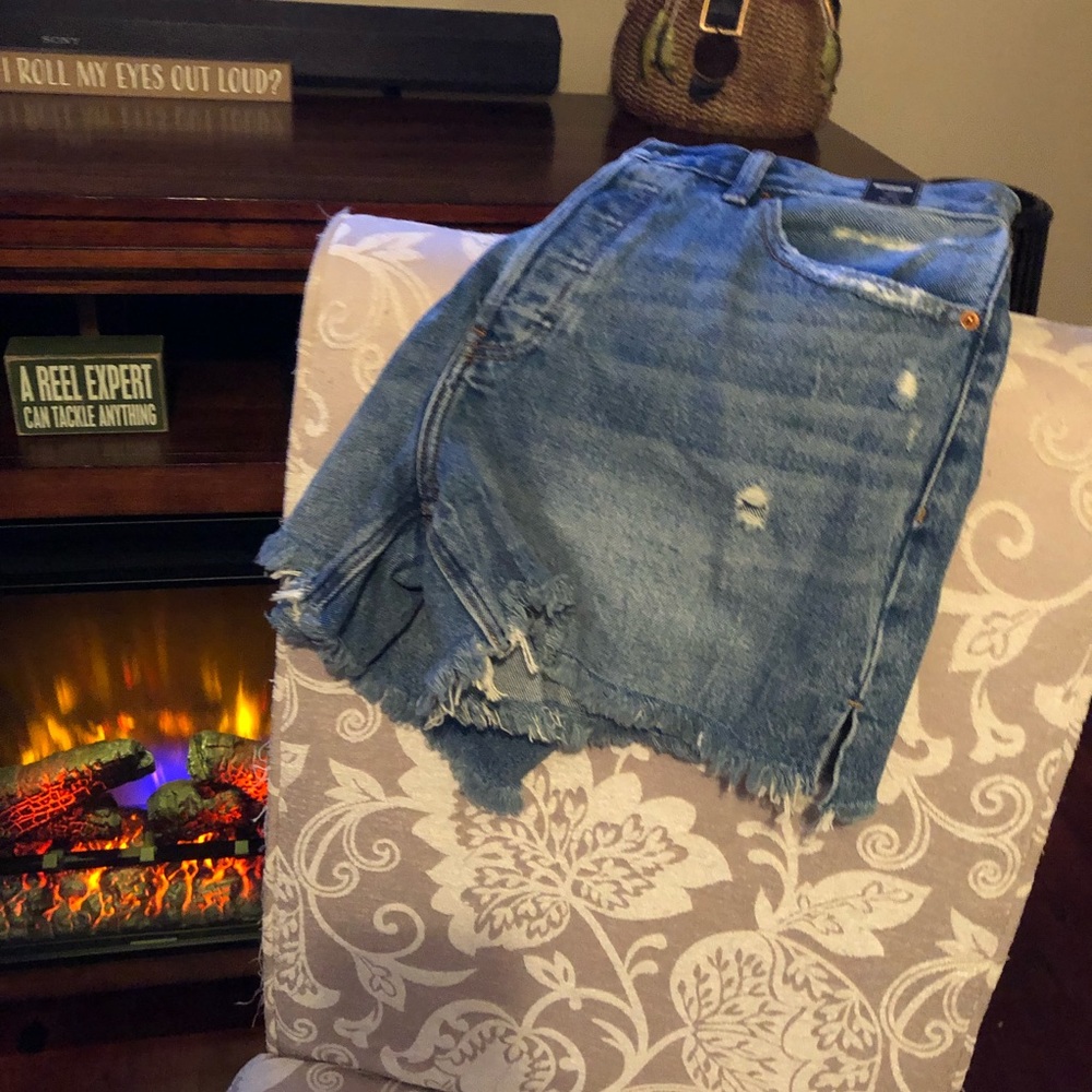 Abercrombie shorts